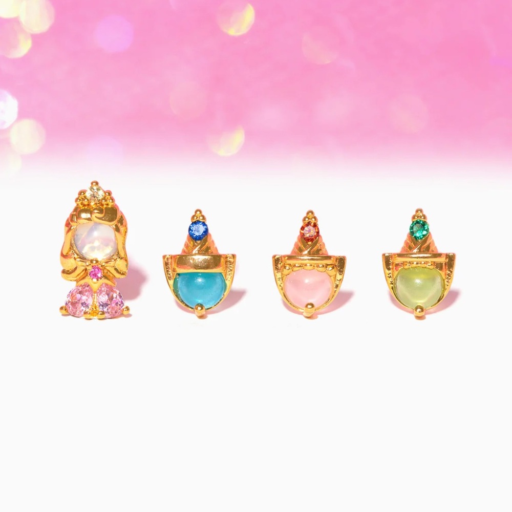 Disney Princess Aurora Sleeping Beauty Earring Stud Set in Gold
